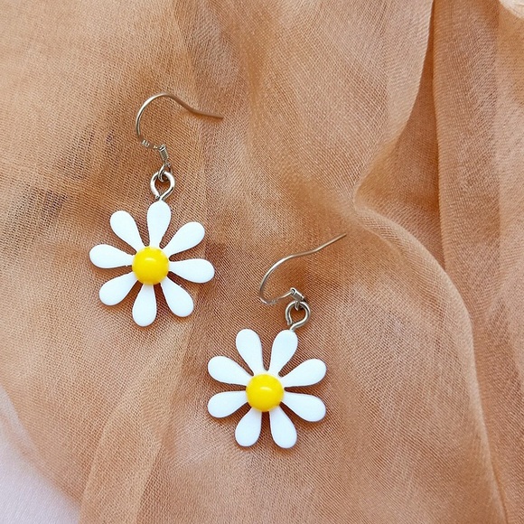 🔸2 for $15🔸Earrings - Picture 2 of 3